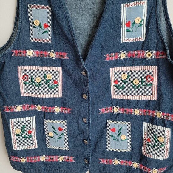 Vintage Denim Quilted Patchwork Floral Embroidered 90s Y2K Vest Jacket - Picture 2 of 9